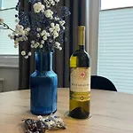 No1 Z Bezplatnym Parkingiem Podziemnym-faktura, Netflix Apartment *