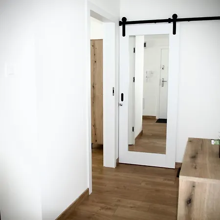 No1 Z Bezplatnym Parkingiem Podziemnym-faktura, Netflix Apartment Koszalin