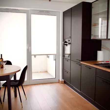 No1 Z Bezplatnym Parkingiem Podziemnym-faktura, Netflix Koszalin