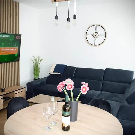 No1 Z Bezplatnym Parkingiem Podziemnym-faktura, Netflix Apartamento Koszalin