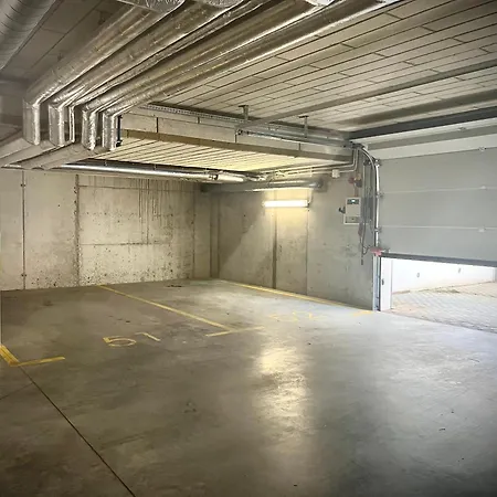 Apartment No1 Z Bezplatnym Parkingiem Podziemnym-faktura, Netflix Koszalin