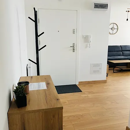 No1 Z Bezplatnym Parkingiem Podziemnym-faktura, Netflix *