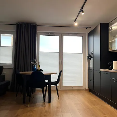 No1 Z Bezplatnym Parkingiem Podziemnym-faktura, Netflix *