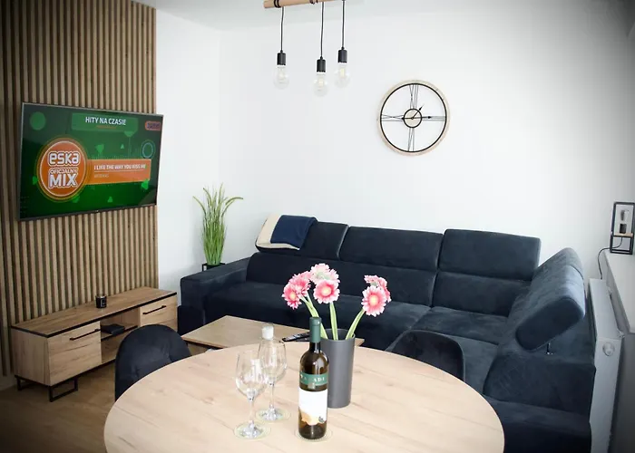 No1 Z Bezplatnym Parkingiem Podziemnym-faktura, Netflix Lägenhet Koszalin