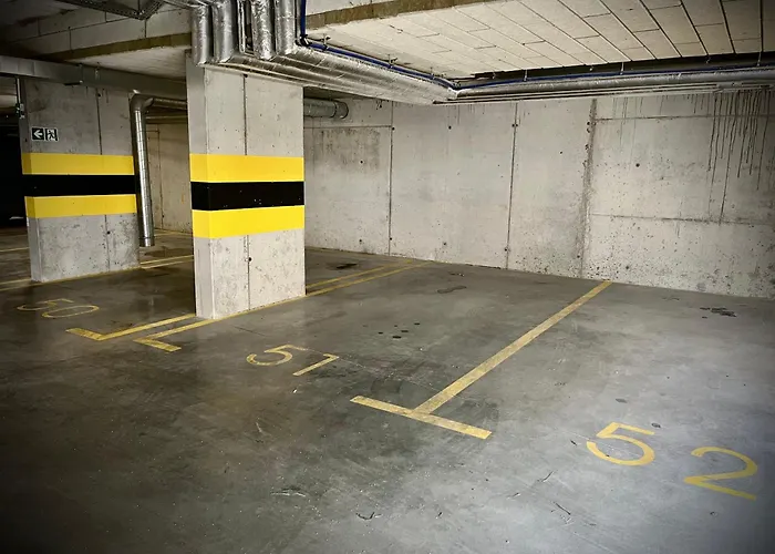 No1 Z Bezplatnym Parkingiem Podziemnym-faktura, Netflix *