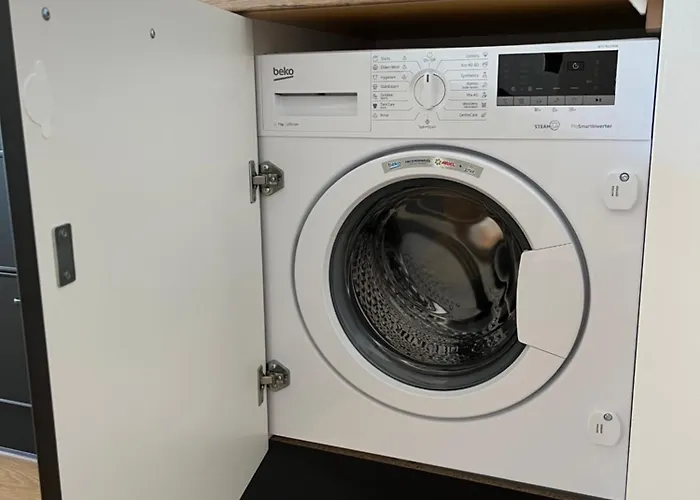 No1 Z Bezplatnym Parkingiem Podziemnym-faktura, Netflix