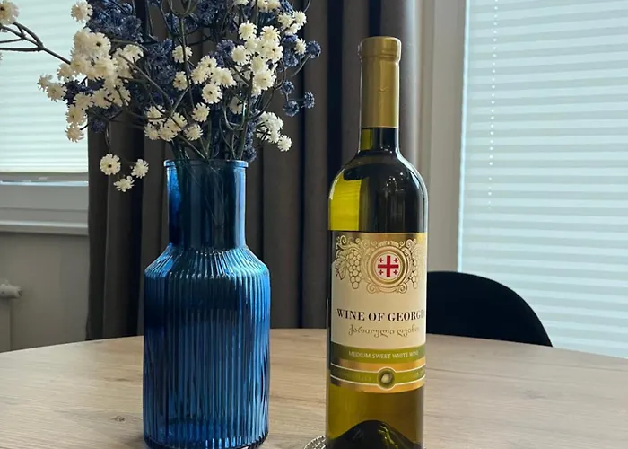 No1 Z Bezplatnym Parkingiem Podziemnym-faktura, Netflix Lägenhet *